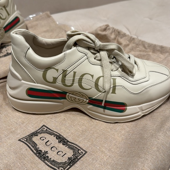 Gucci Apollo ivory sneakers worn ones. Size 6 - Picture 2 of 6